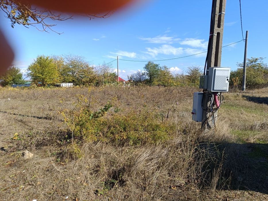 Vând 2 loturi intravilan