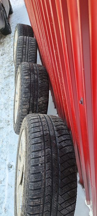 Vand  jante aliaj original de audi