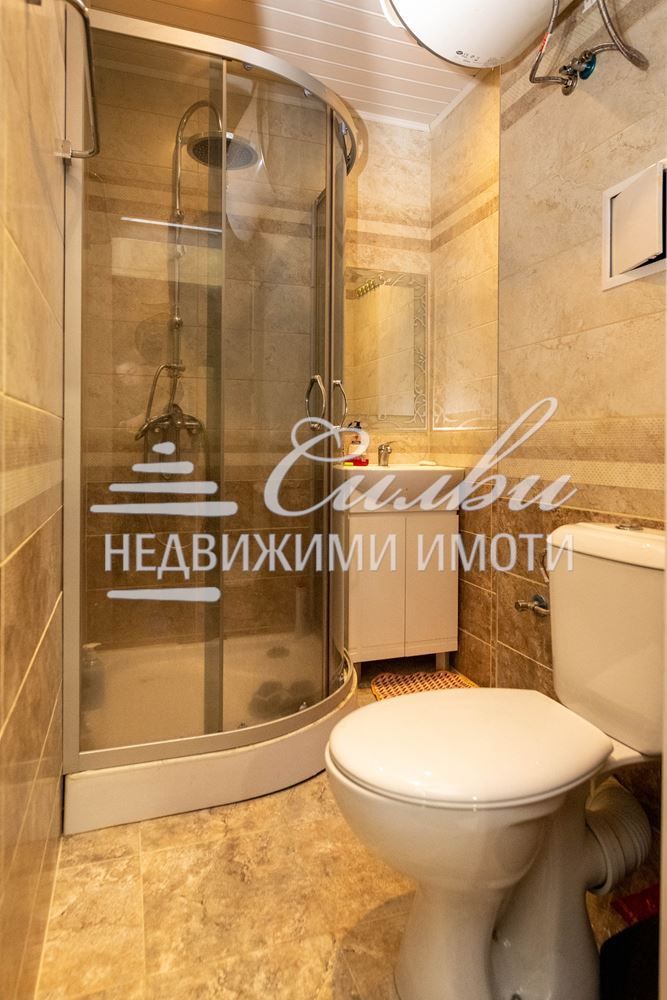 Продава се Четиристаен апартамент в Шумен, Болницата - 89 кв.м за 1542 €/кв.м - Снимка #12