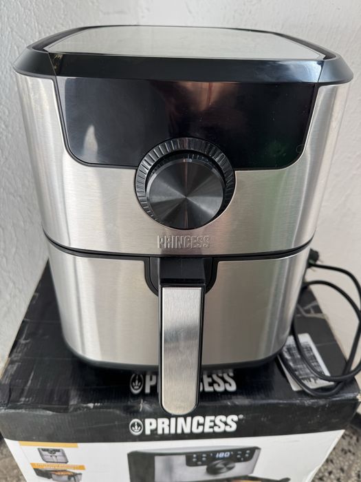 Фритюрник с Горещ Въздух Princess 01/182033/01/001, Еър Фрайер!