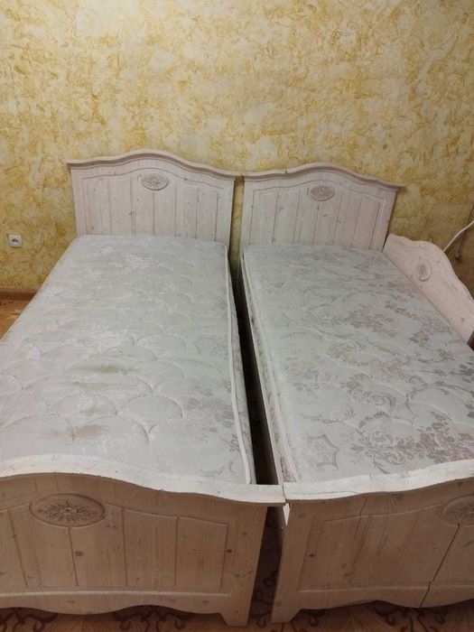 продаю кровати в хорошем состоянии