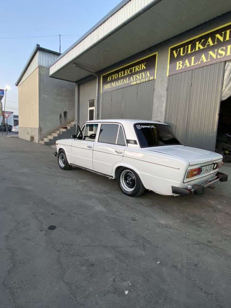 vaz          2103