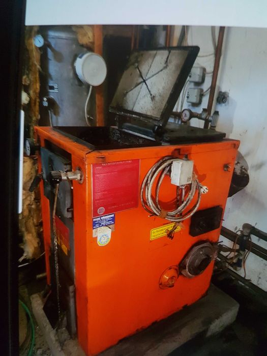 De vìnzare centralà