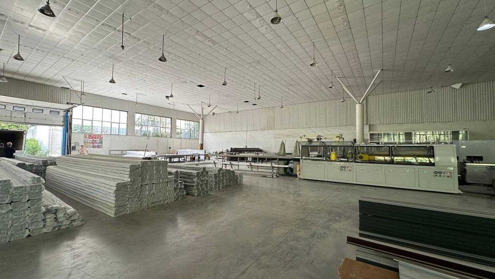 Склад Произв. База Земля 1 га. 5000 кв.м Джами ор-р Таможенные склады