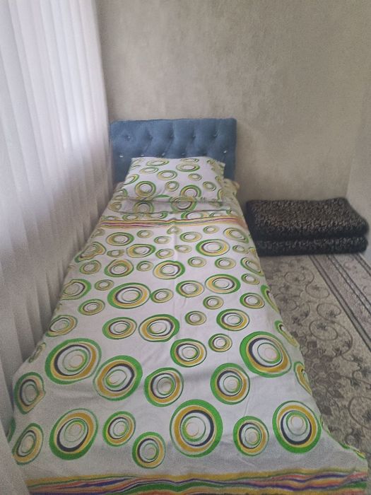Kvartira arenda Chilonzor oqtepa  oylaga BOLLAGA qizlaga