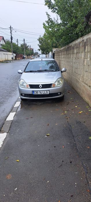 Vând Renault simbol motor 1.2 benzina an 2012