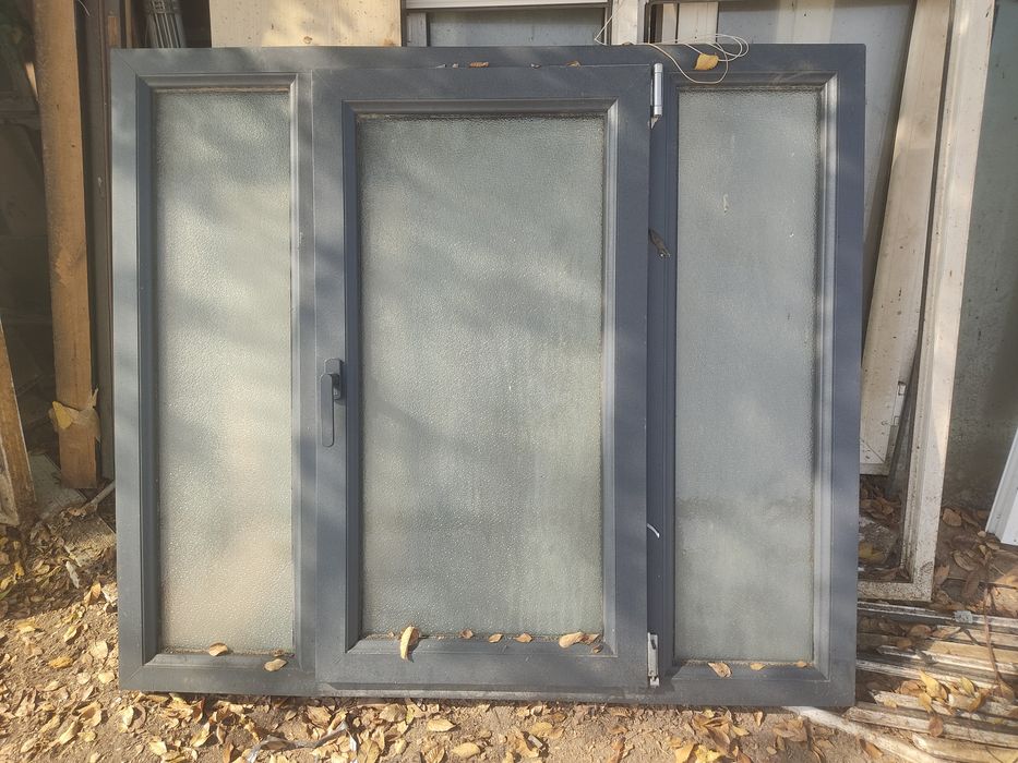 Акфа ромлар эшиклар срочно сотилади