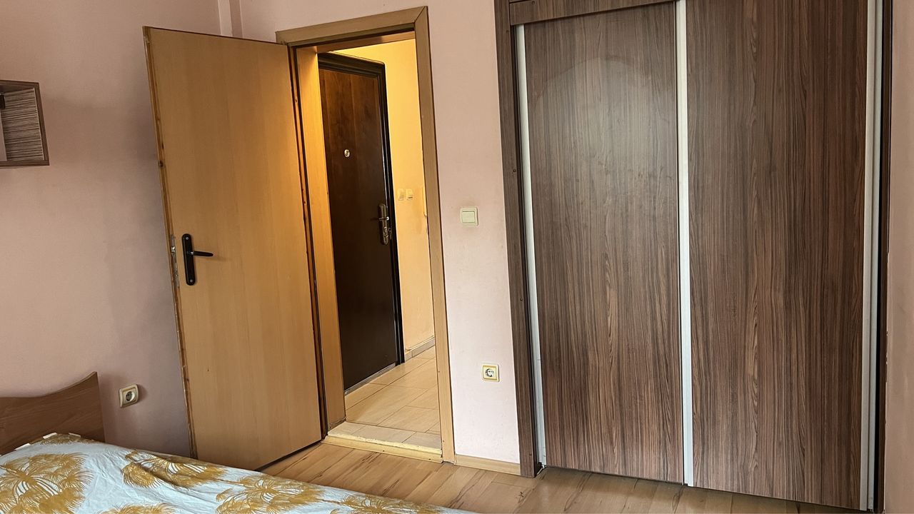 Дава се под наем Двустаен апартамент в Варна, Операта - 60 кв.м за 459 € - Снимка #9