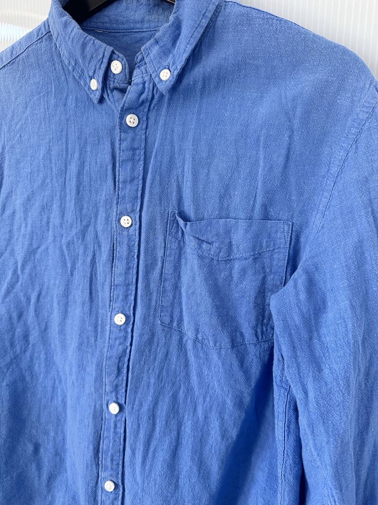 Стилна ленена риза Levi’s и H&M