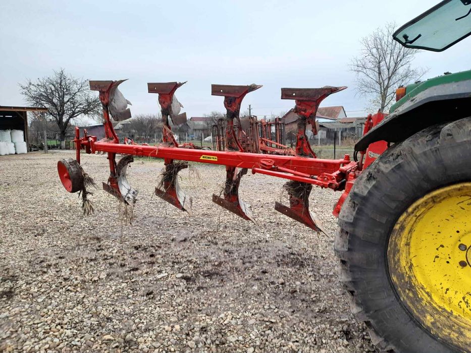 Plug reversibil Niemeyer 4 trupite