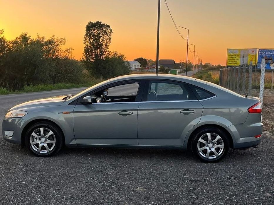 Ford Mondeo 2.0 tdci, stare impecabilă