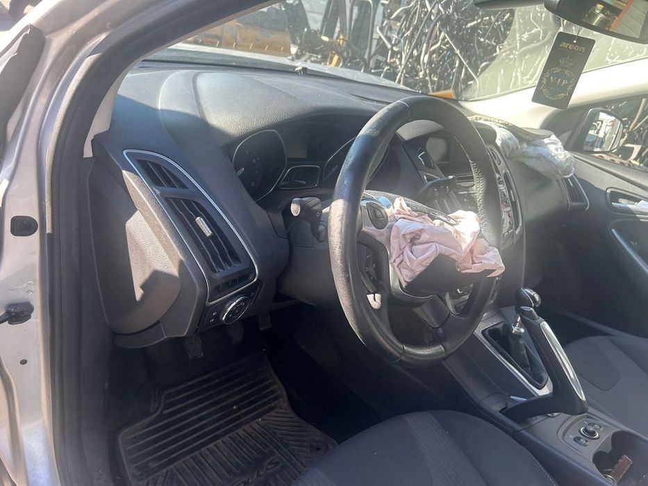 interior scaune ford focus ecoboost
