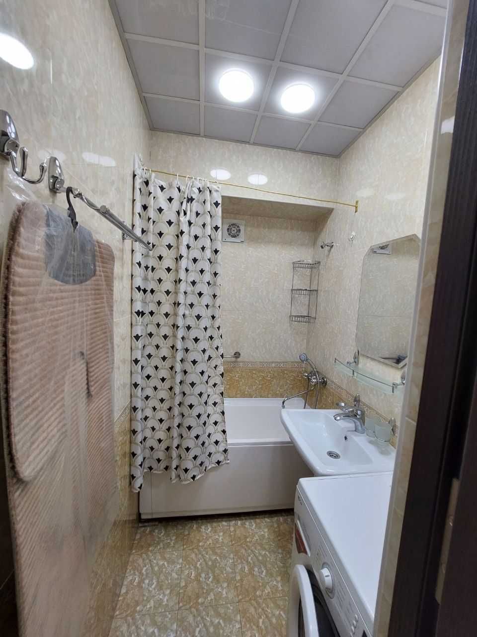 СРОЧНО Сдаётся кв Рынок Сайрам 3-ком/2/5 ро-н Юнусабад-14 кв 327*