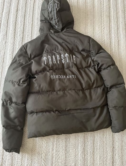 Зелено яке trapstar