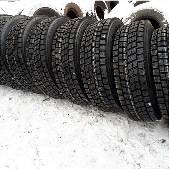 Продается оборудование по восстановлению грузовых шин в Алматы.