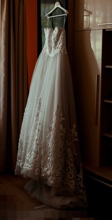 rochie de mireasa Milla Nova, deosebita, marimea 38-40