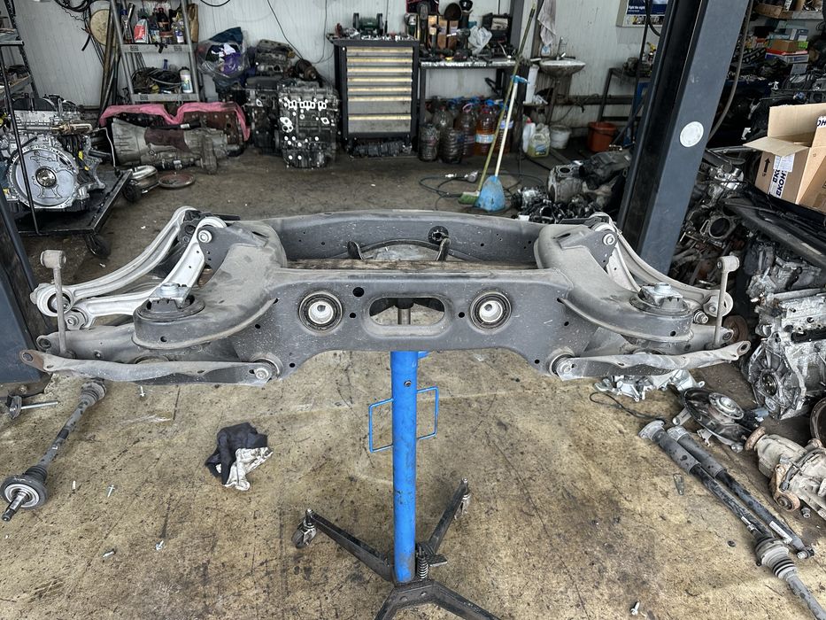 Заден мост за Мерцедес W205