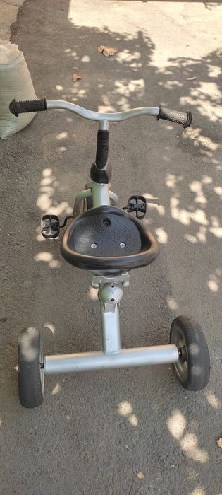 Велосипед детский трёх колесный