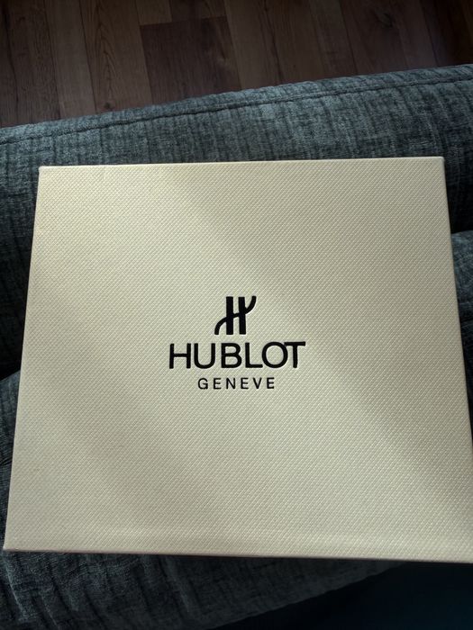 Часовник HUBLOT Geneve