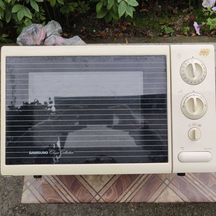 Cuptor cu microunde Samsung - numai piese de schimb din cuptor