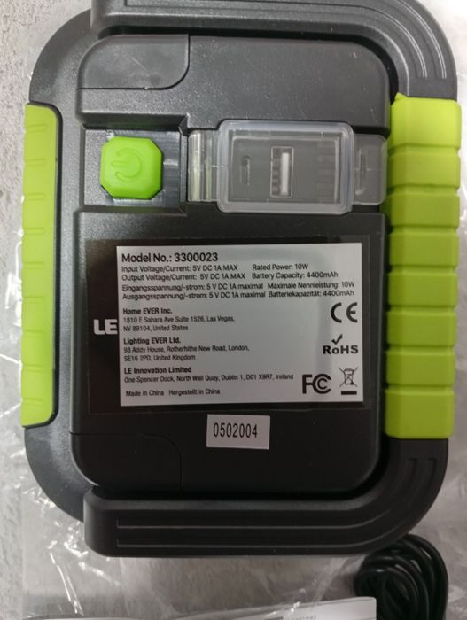 Lampă de lucru LED reîncărcabilă, reflector portabil pentru camping
La