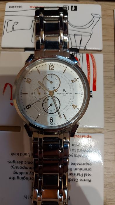Часовник pierre cardin