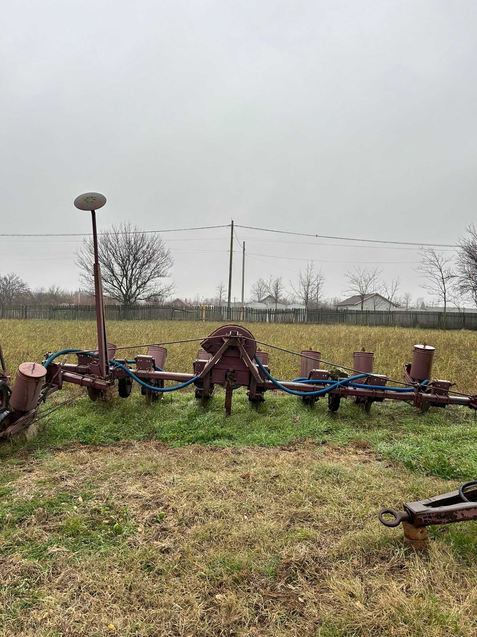 Semănătoare grâu, Semănătoare porumb,Cultivator (prășitoare )