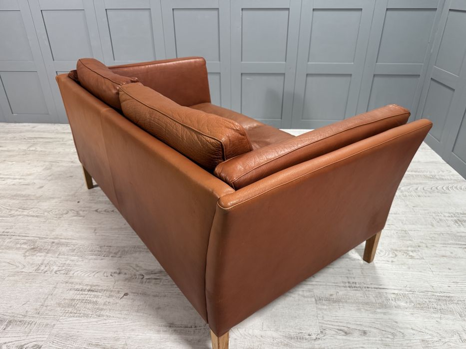 Датски диван 2-ка естествена кожа Д1104