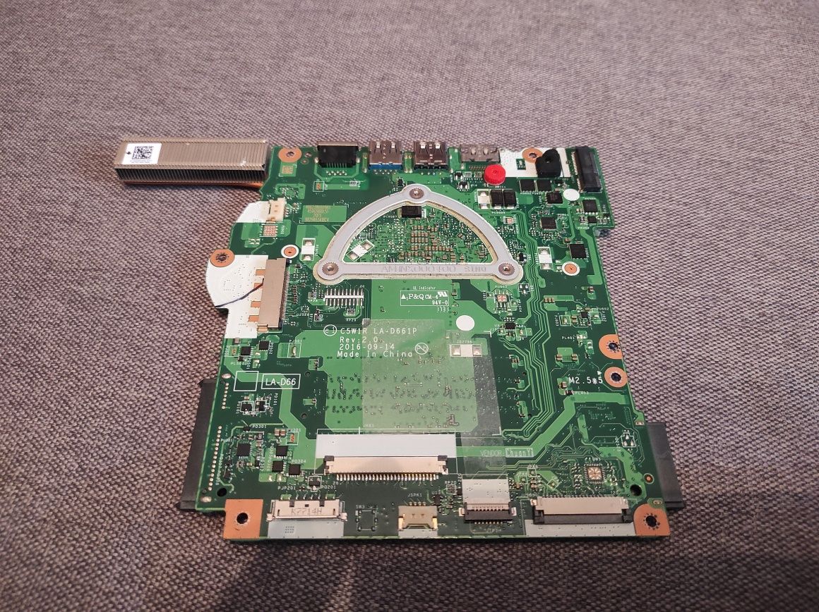 Aser Aspire ES1-523 C5W1R LA-D661P
