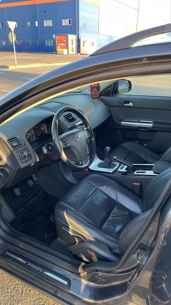 Volvo v50, 1.6 diesel, DrivE 114 cp, 2011