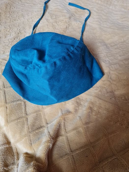 Vand boneta ptr cadre medicale