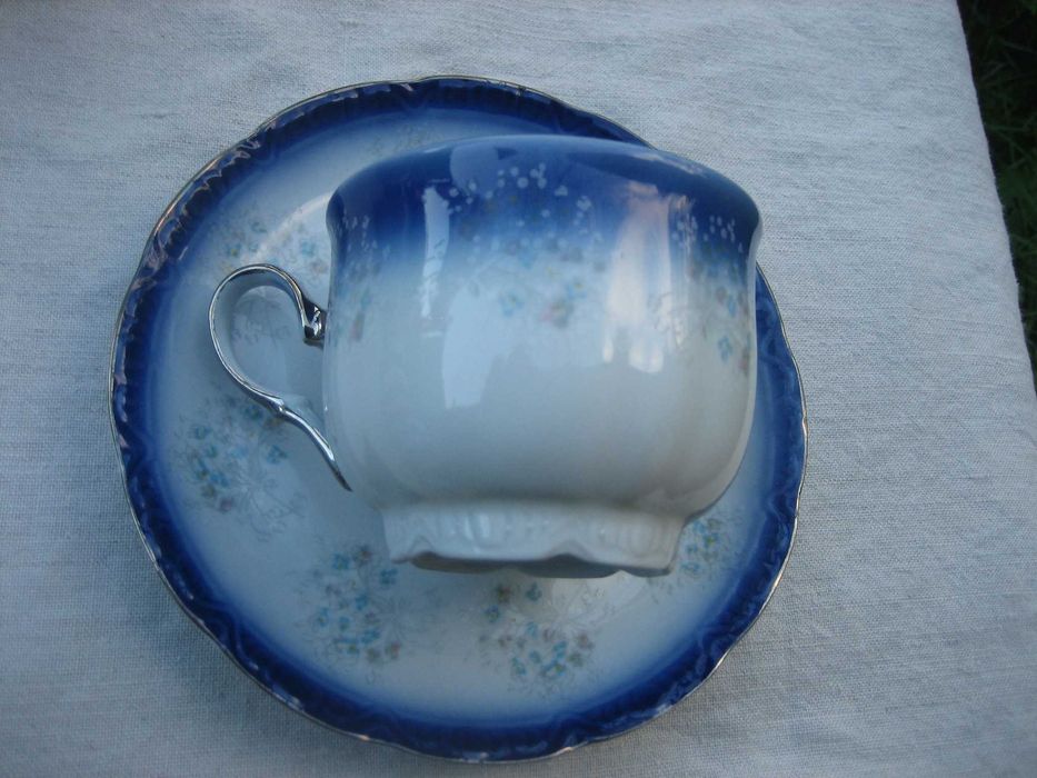 Великолепен румънски сервиз за чай