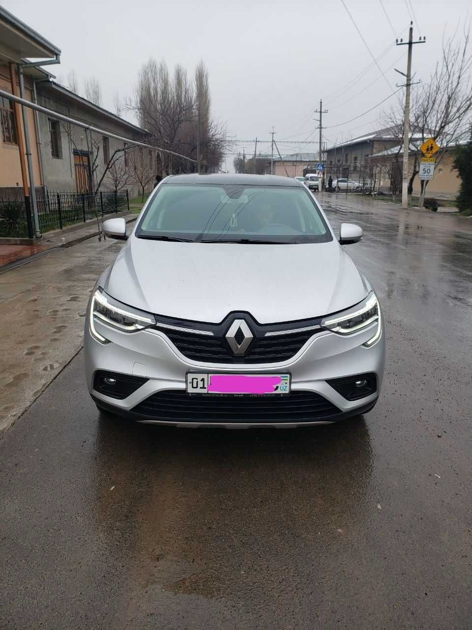 Renault Arkana sotiladi