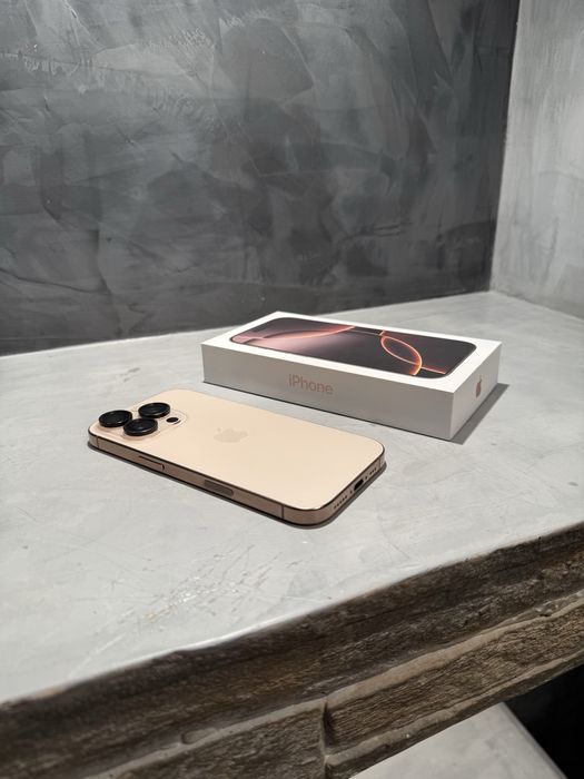КАТО ЧИСТО НОВ Iphone 16 Pro Desert