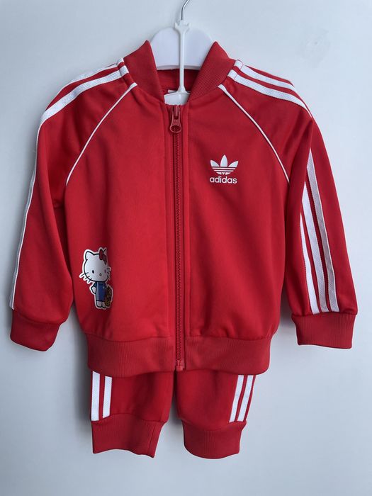 Спортивный костюм Adidas