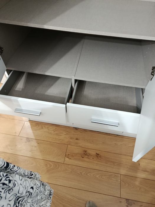 Четирикрилен гардероб с надстройка