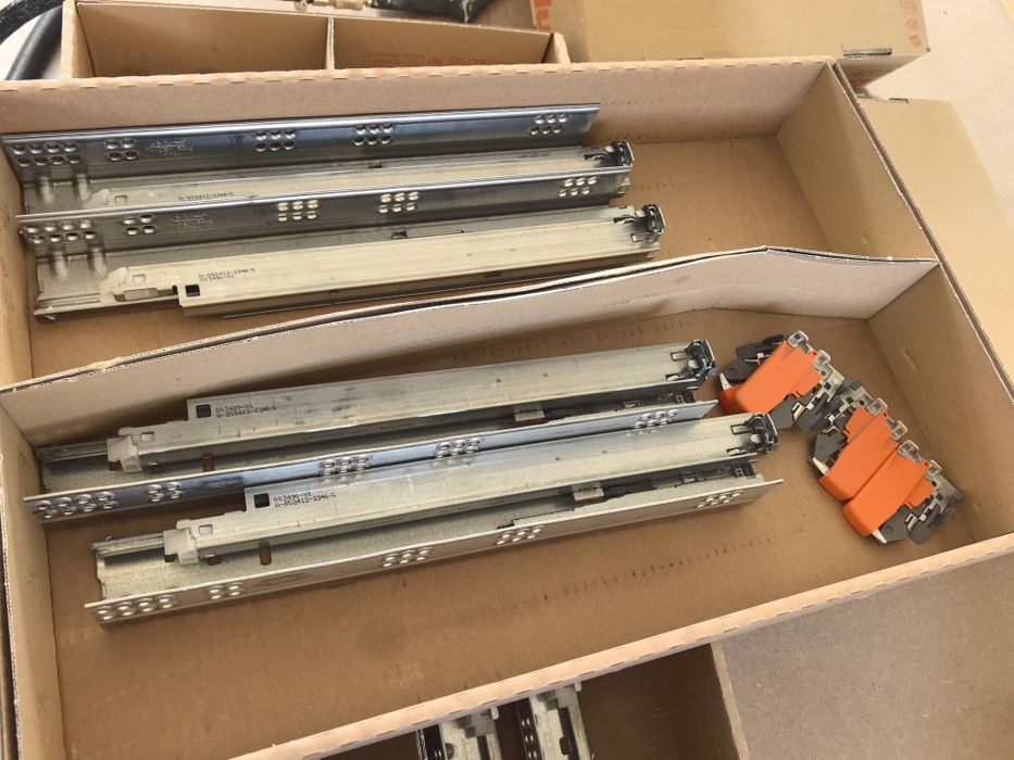 Bloom водачи за чекмеджета Tandem пълно