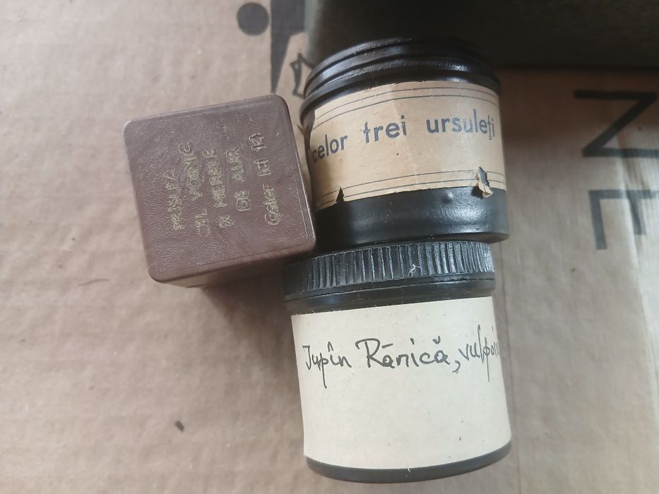 Aparat diafilm cu 3 diafilme