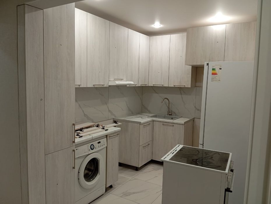 Срочно отдам новую кухню