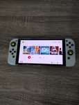 Vând Nintendo Switch Oled white