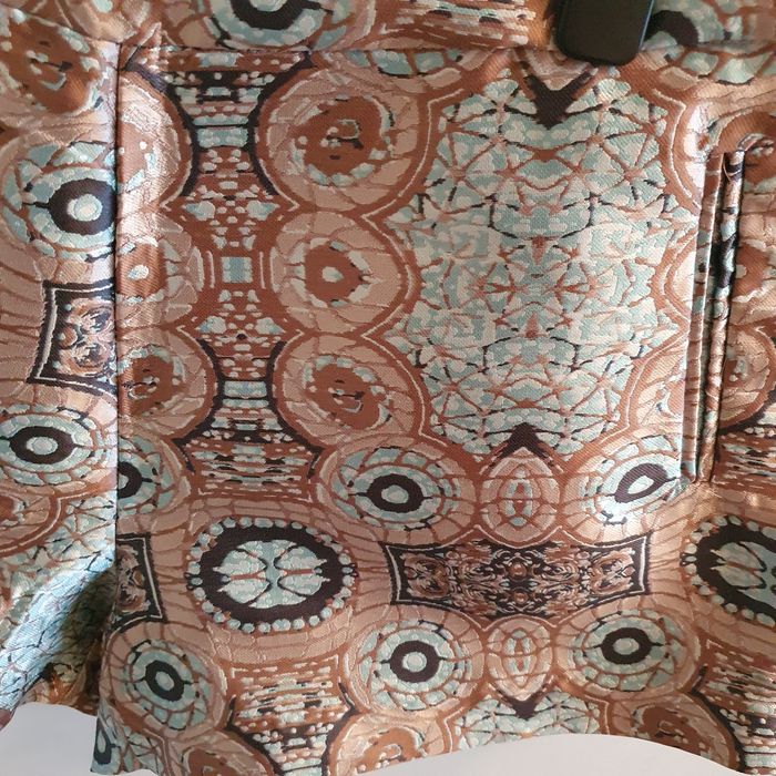 Pantaloni scurti H&M mas 40