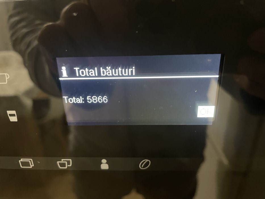 Expresor cafea miele 6150- defect