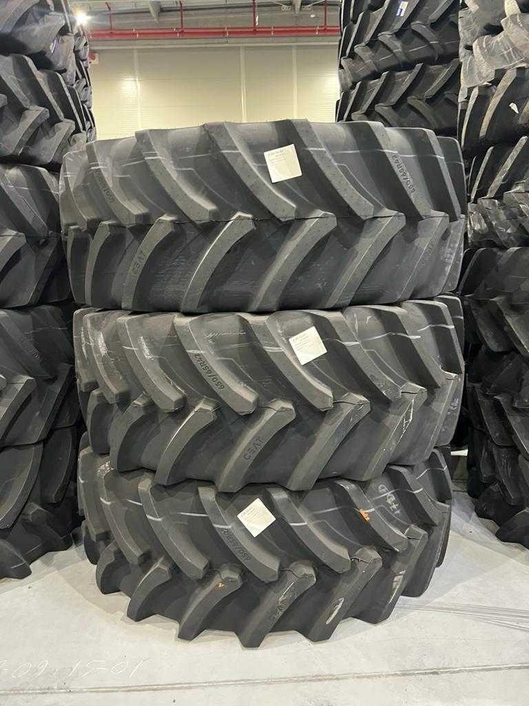 650/65 R42 CEAT FARMAX R65 158 D TL