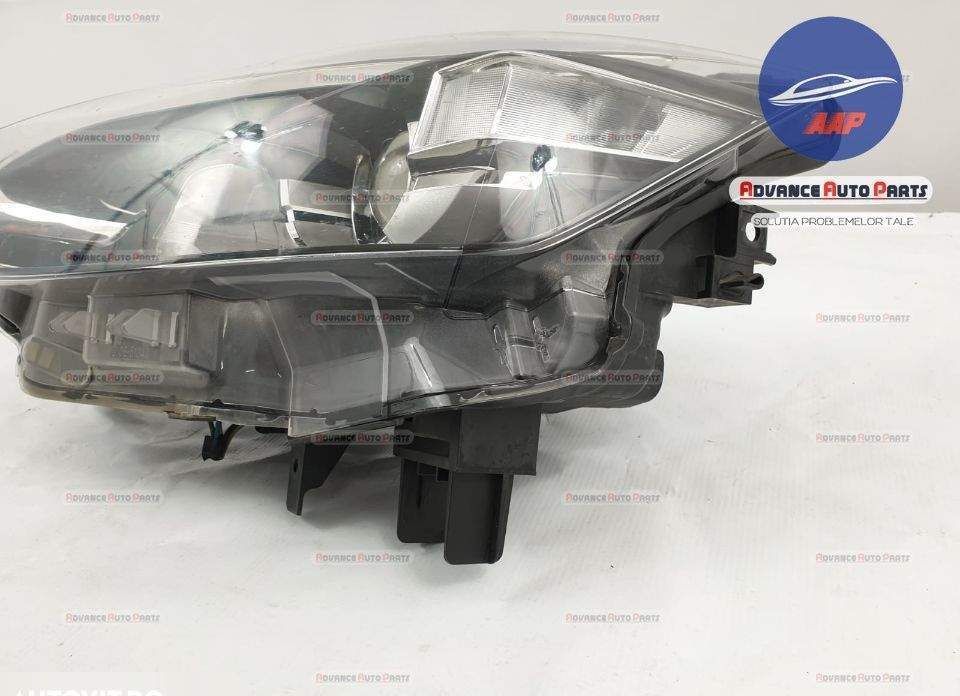 Far stanga Halogen original in stare foarte buna Mazda  CX-3  1 [2015