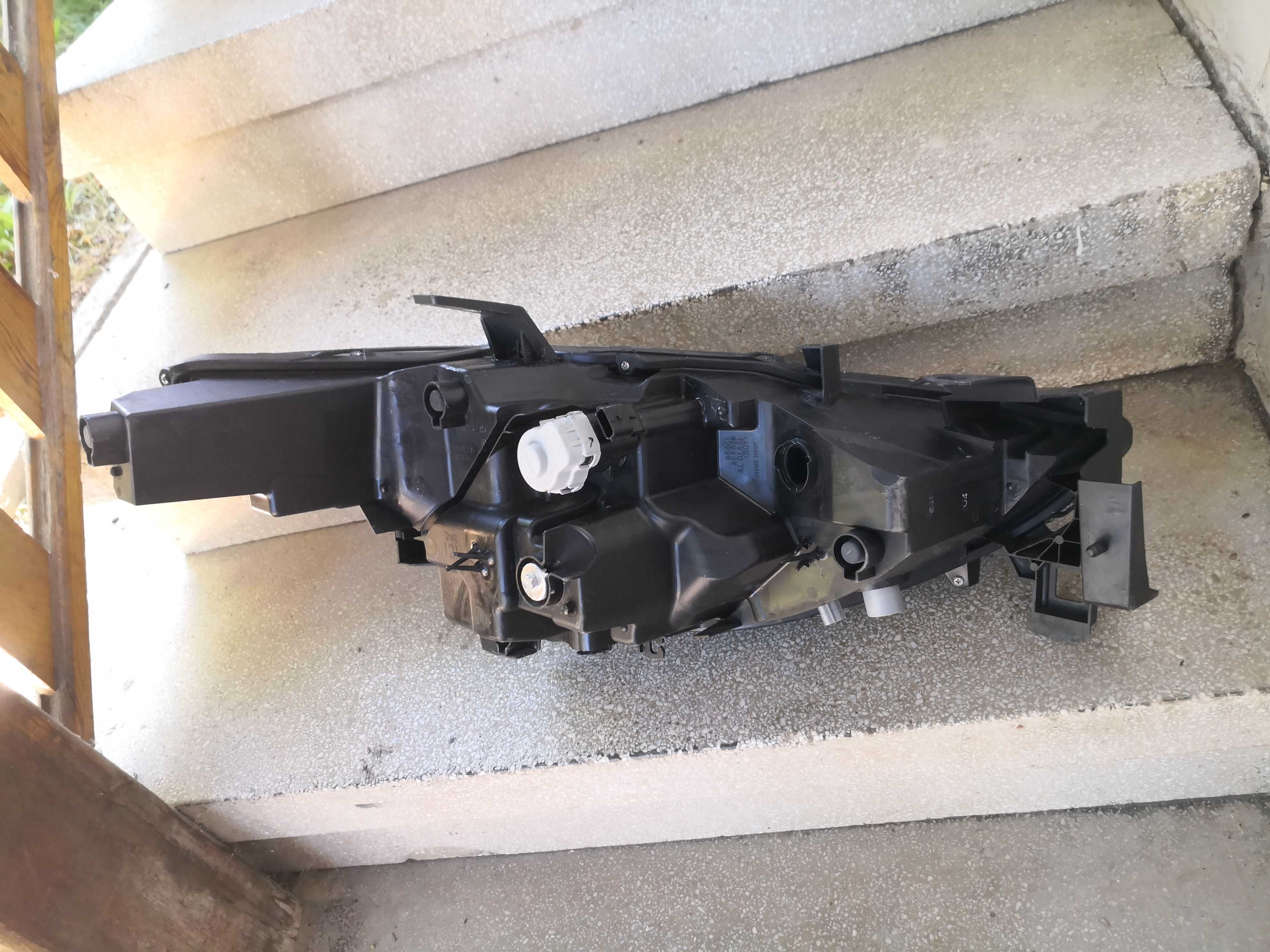 Фар Mazda CX5 FULL LED ляв/Фар Мазда ЦХ5 LED Оригинален
