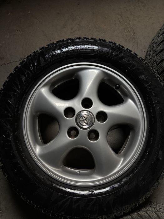 Диски с зимними шинами R15