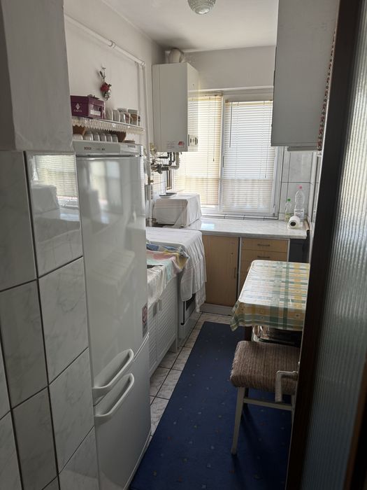 Vand apartament 2 camere