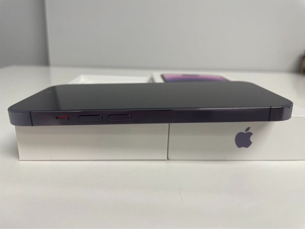 iPhone 14 Pro 128GB Deep Purple Като Нов!