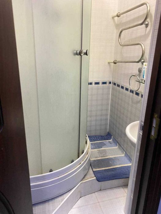 Сдам квартиру ул. Бабура, рынок Аския, 2-х комнатную, с ремонтом