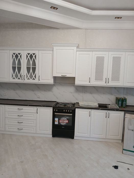 Зина эшик кухонный мебел